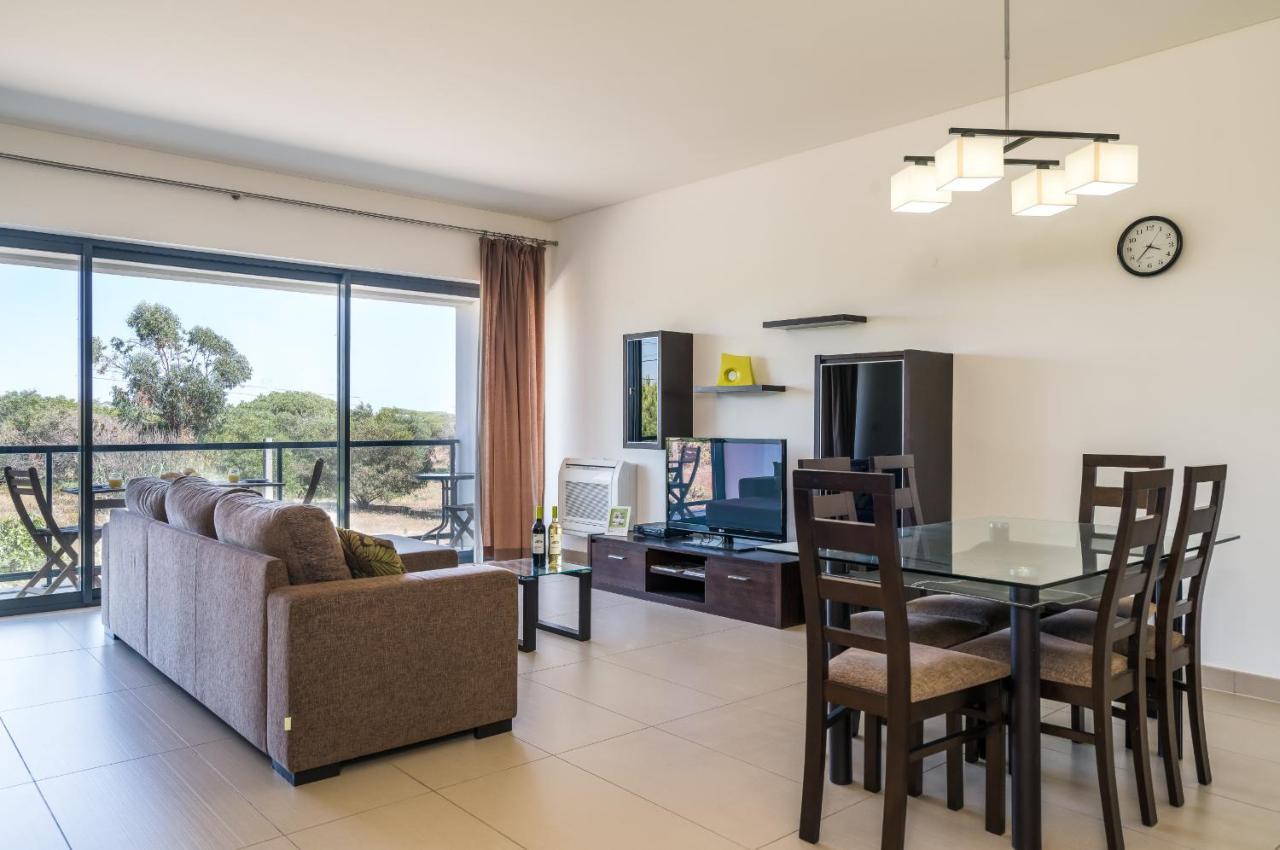 Bmyguest - Cavalo Preto Loule